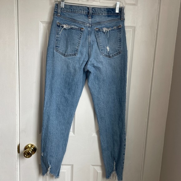 Abercrombie & Fitch the skinny high rise chewed hem jeans - Picture 5 of 12